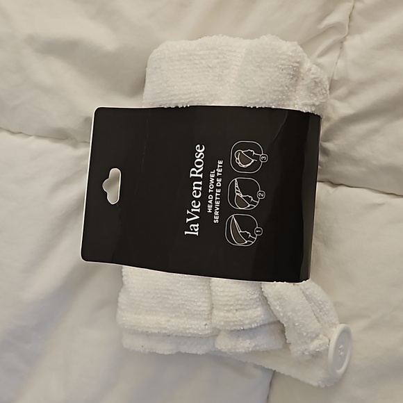 La Vie en Rose Head towel - Picture 1 of 1